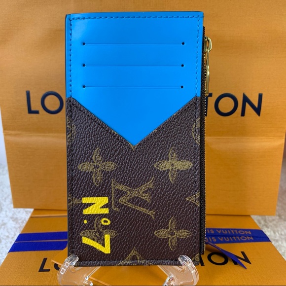 Louis Vuitton coin card holder - Picture 7 of 13